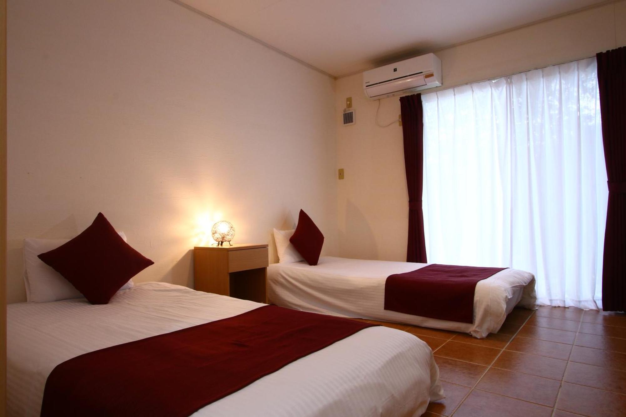Asobibase Yamabare-House Hotel Ishigaki  Exterior photo